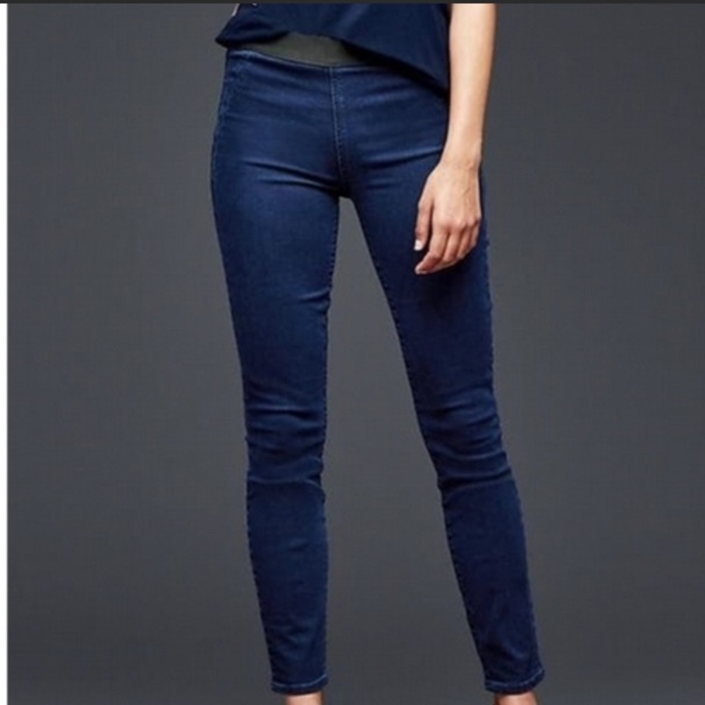 Gap Resolution Pull-On Jeggings. Dark blue denim. 26